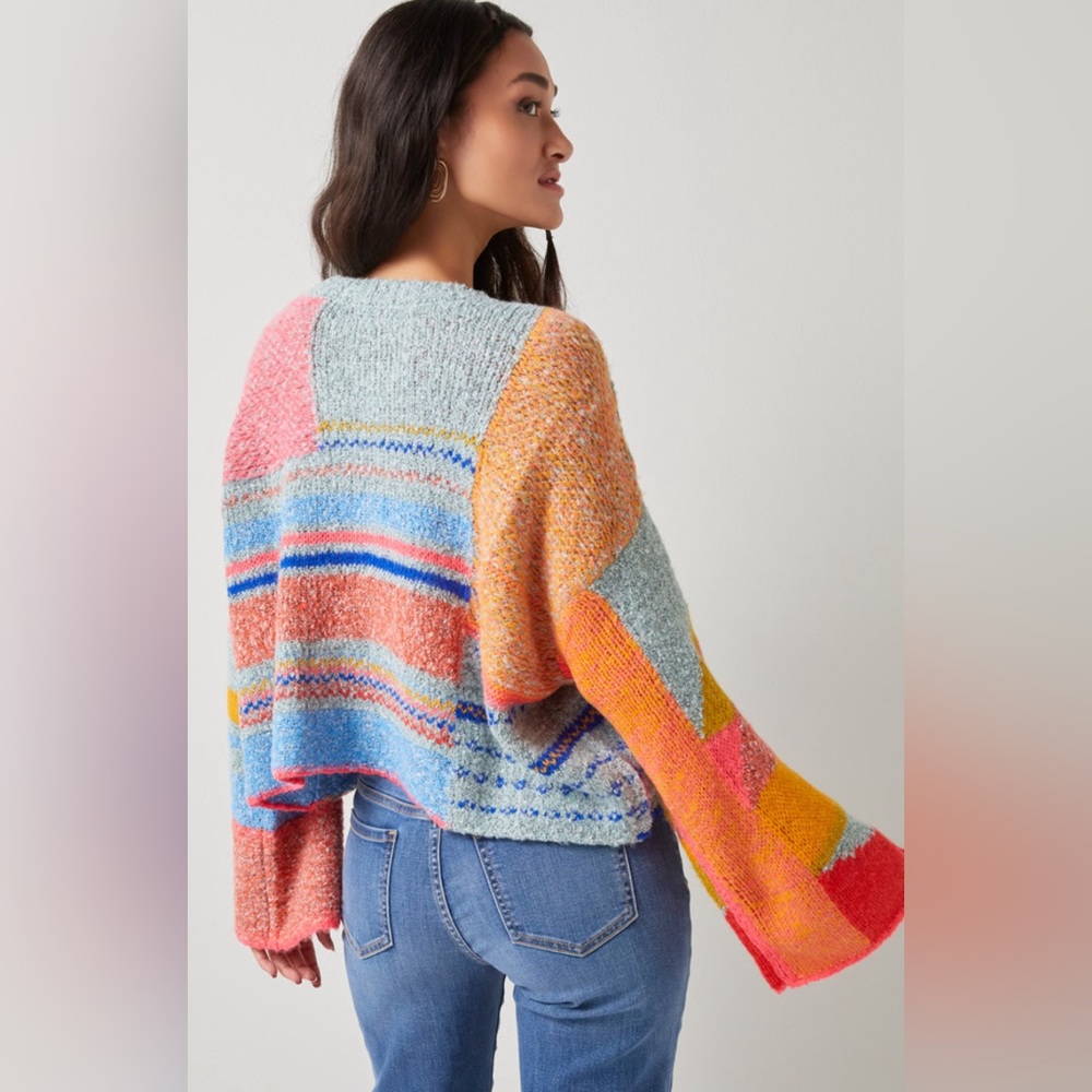 Color block fuzzy sweater